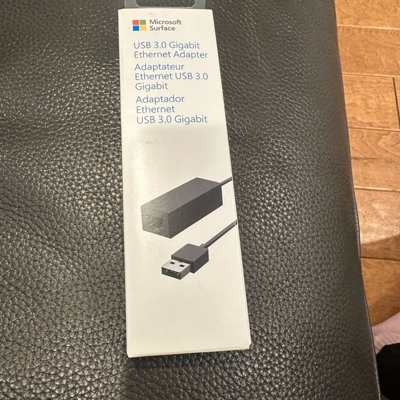 Microsoft Surface USB 3.0 Gigabit Ethernet Adapter - Picture 3 of 5